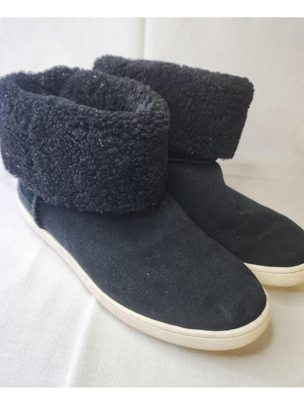 UGG Black Suede Shearling Lined Pull On Mid-Calf Fur Trim Boots US 10